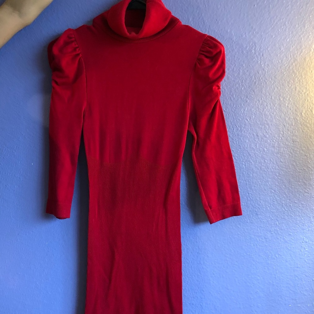 Red Bebe dress size small